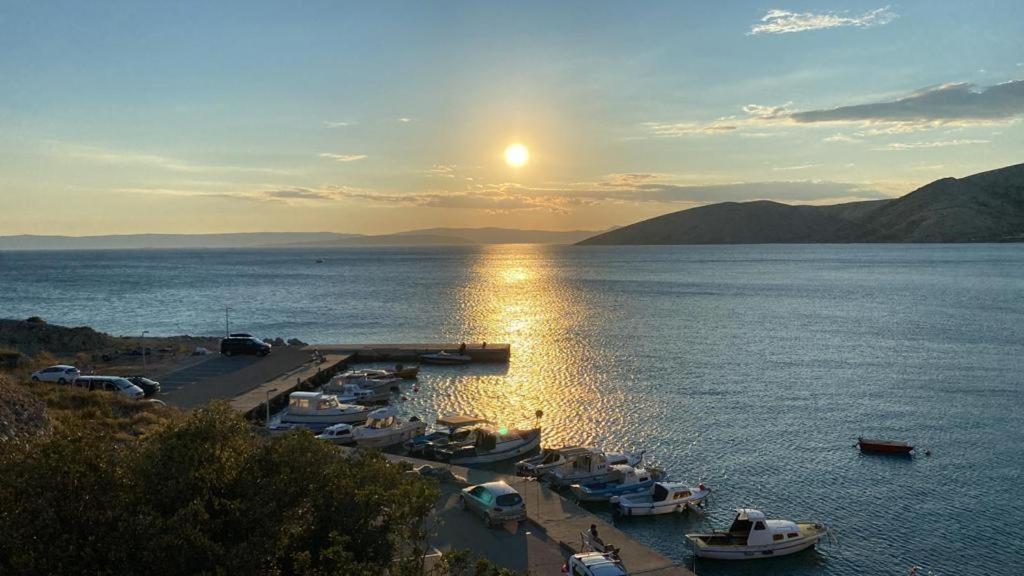 Apartmani Afrodita Sutivan Esterno foto